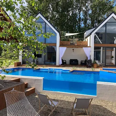 Stunning Holiday Home In Swinouscie With Swimming Pool Swinoujscie Exterior photo